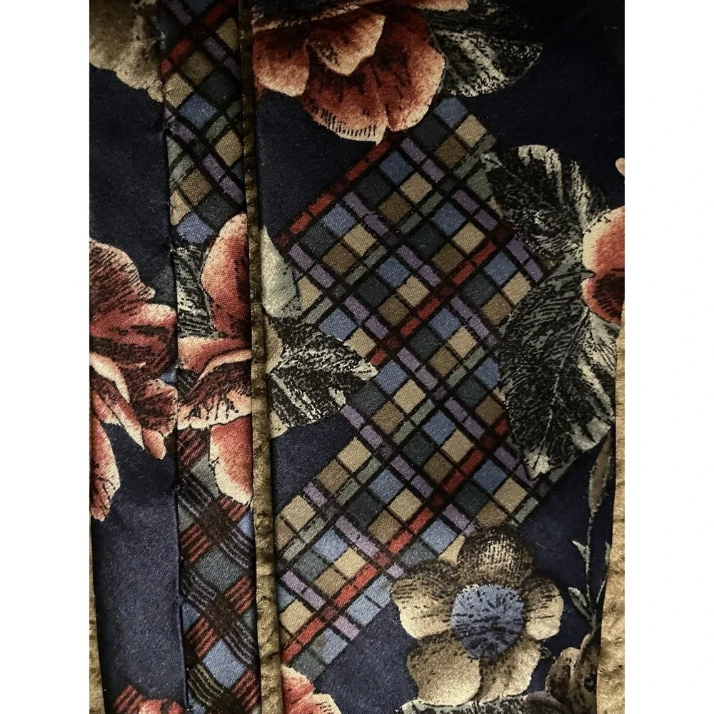 Halston III Neckwear Tie Multicolor Floral Plaid Contrasting Pattern Silk JBHS